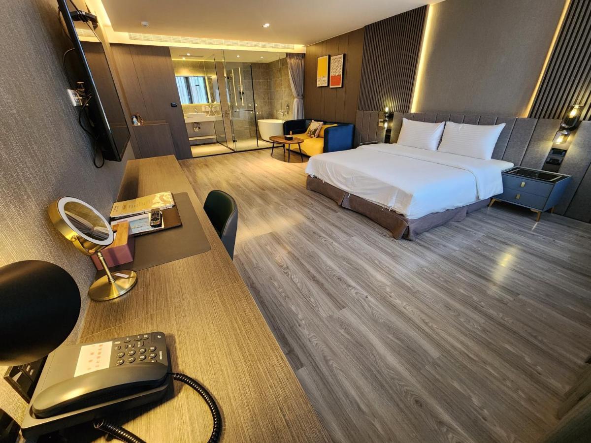 Hualien Pink Corner Hotel Hualien City Exterior foto