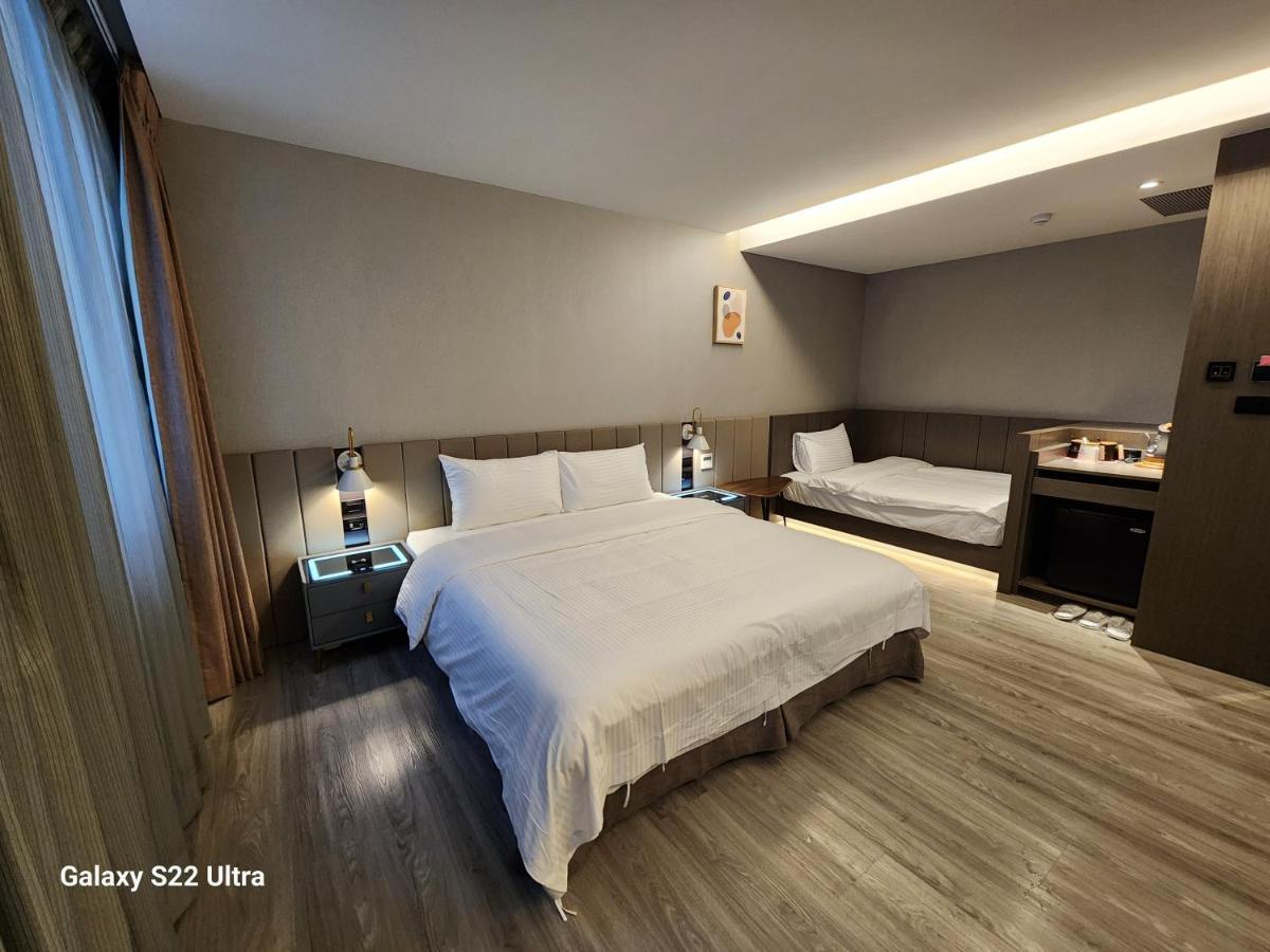 Hualien Pink Corner Hotel Hualien City Exterior foto