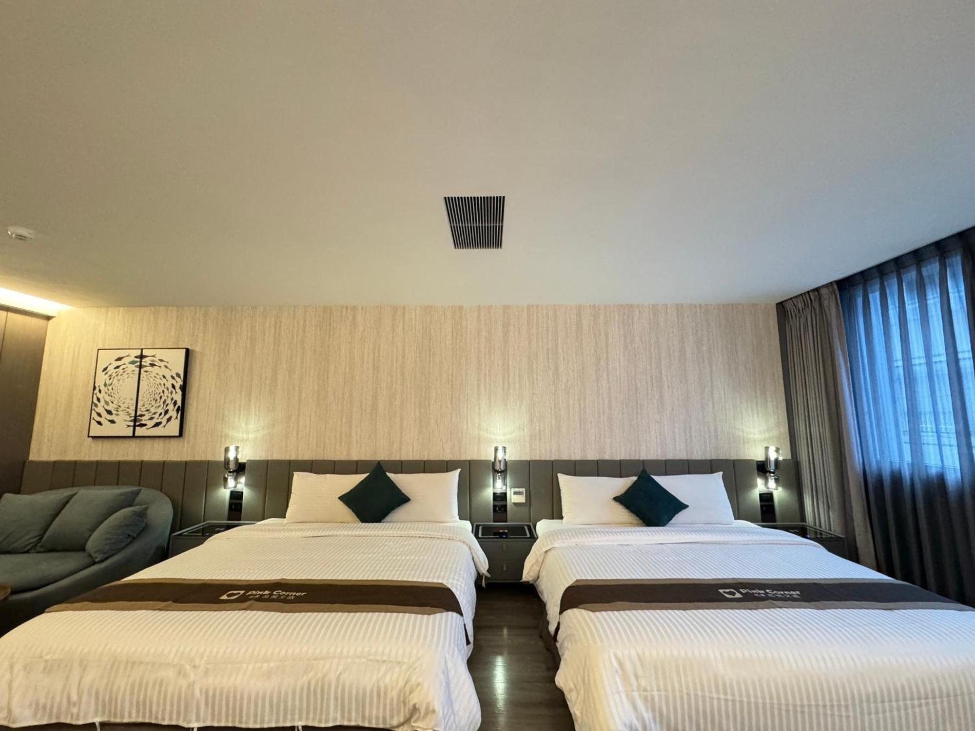 Hualien Pink Corner Hotel Hualien City Exterior foto